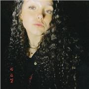 Doy clases de Biología por qué me gusta mucho y necesito dinero para mis ahorros, aparte me encanta ayudar a la gente